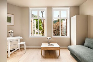 Studio, City View | Living area - Sentrum Suites (Vestland)
