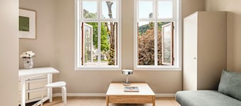 Sentrum Suites