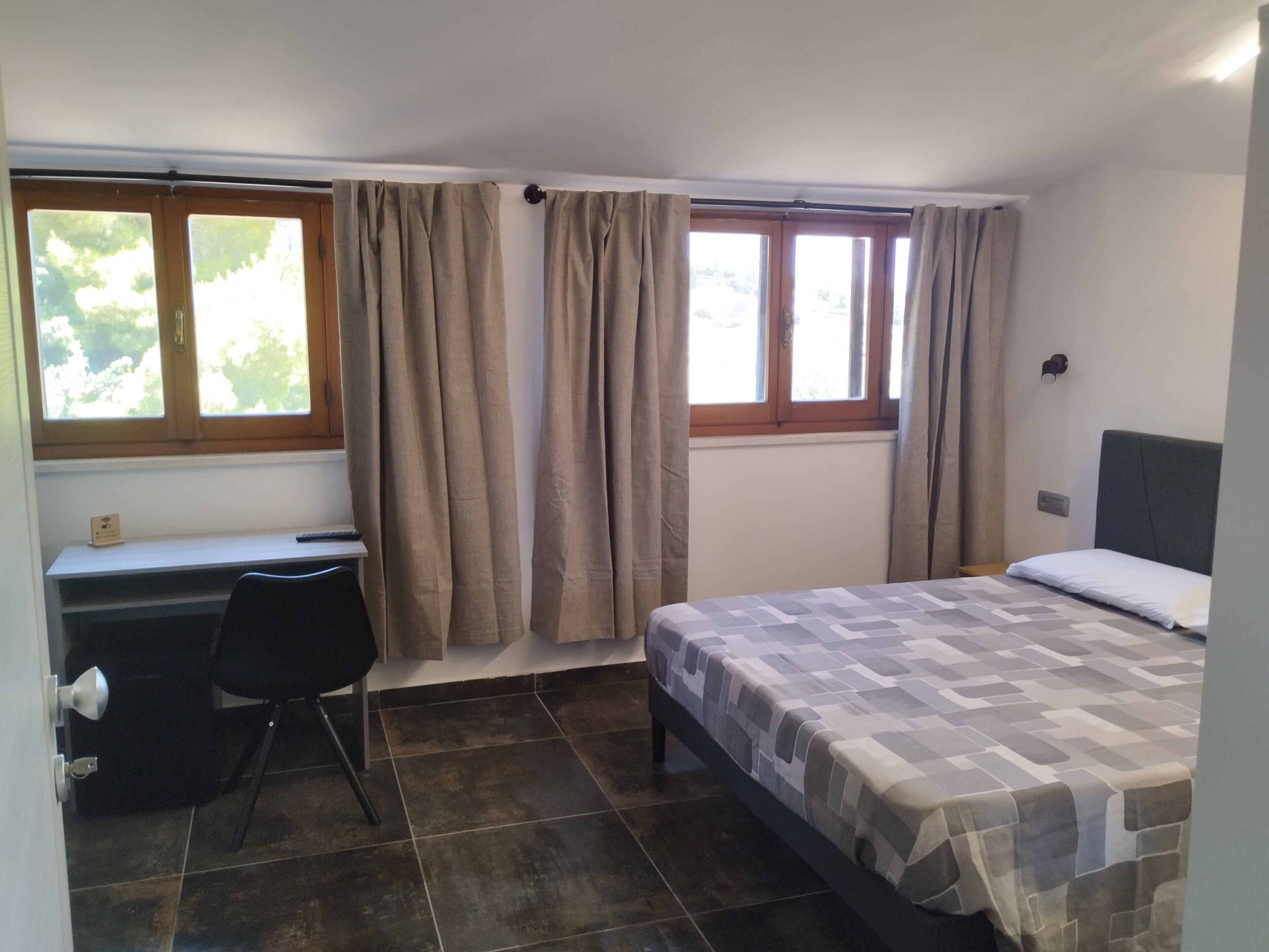 Classic Triple Room, Sea View