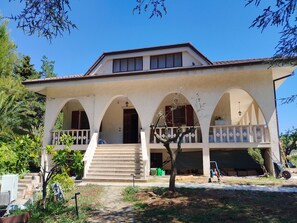 Exterior - Country House Villa Marezi (Marche)