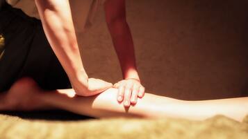 Sauna, hot springs, body treatments, aromatherapy, hot stone massages