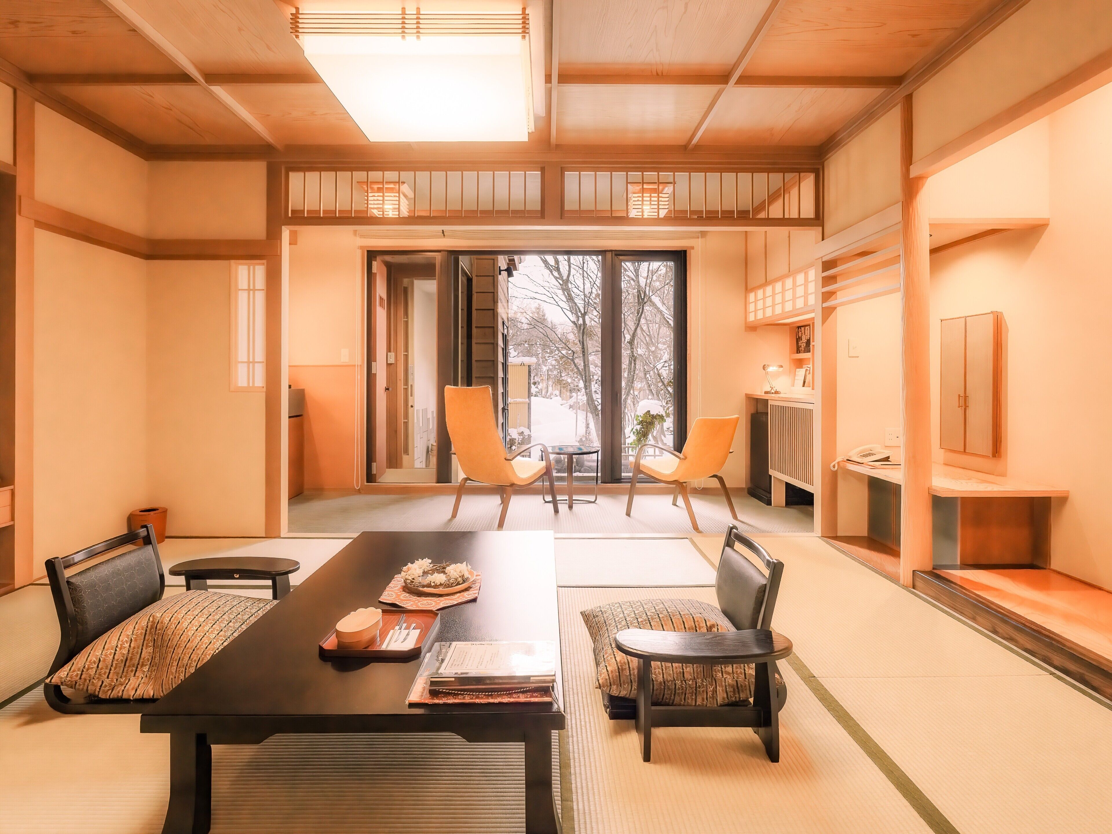 Room, Hot Tub, Garden View | In-room safe, iron/ironing board (on request), WiFi (free), bed sheets
