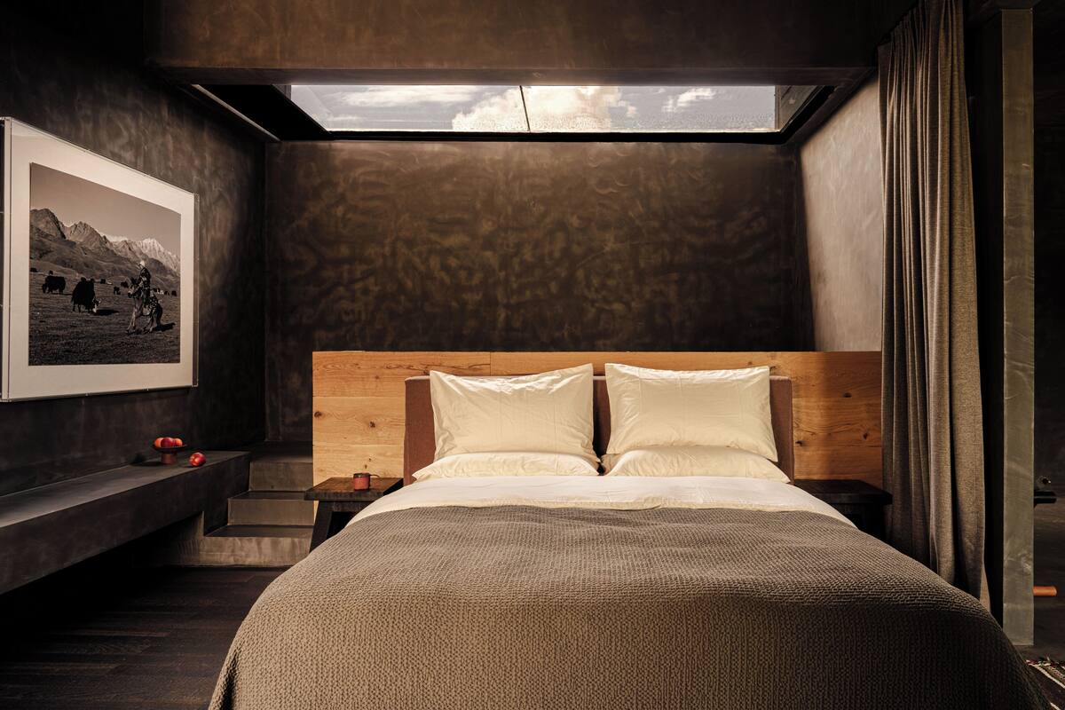Phòng Suite phong cách cổ điển, 1 giường cỡ king, ban công | Két bảo mật tại phòng, khu vực làm việc phù hợp cho laptop 