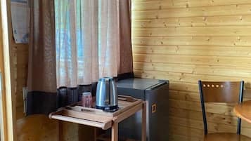 Basic-hytte - balkon - bjergudsigt | Interiør