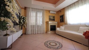 Immagine non classificata, 4 di 40, pulsante