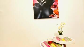Basic Room | Interior