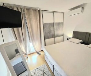 5 Schlafzimmer, Bügeleisen/Bügelbrett, WLAN, Bettwäsche