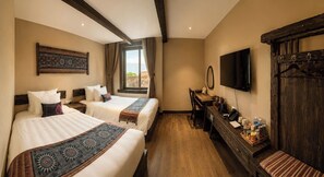 Family Double Room | Desk, blackout curtains, soundproofing, free WiFi - The Mysteri Sapa (Sa Pa)