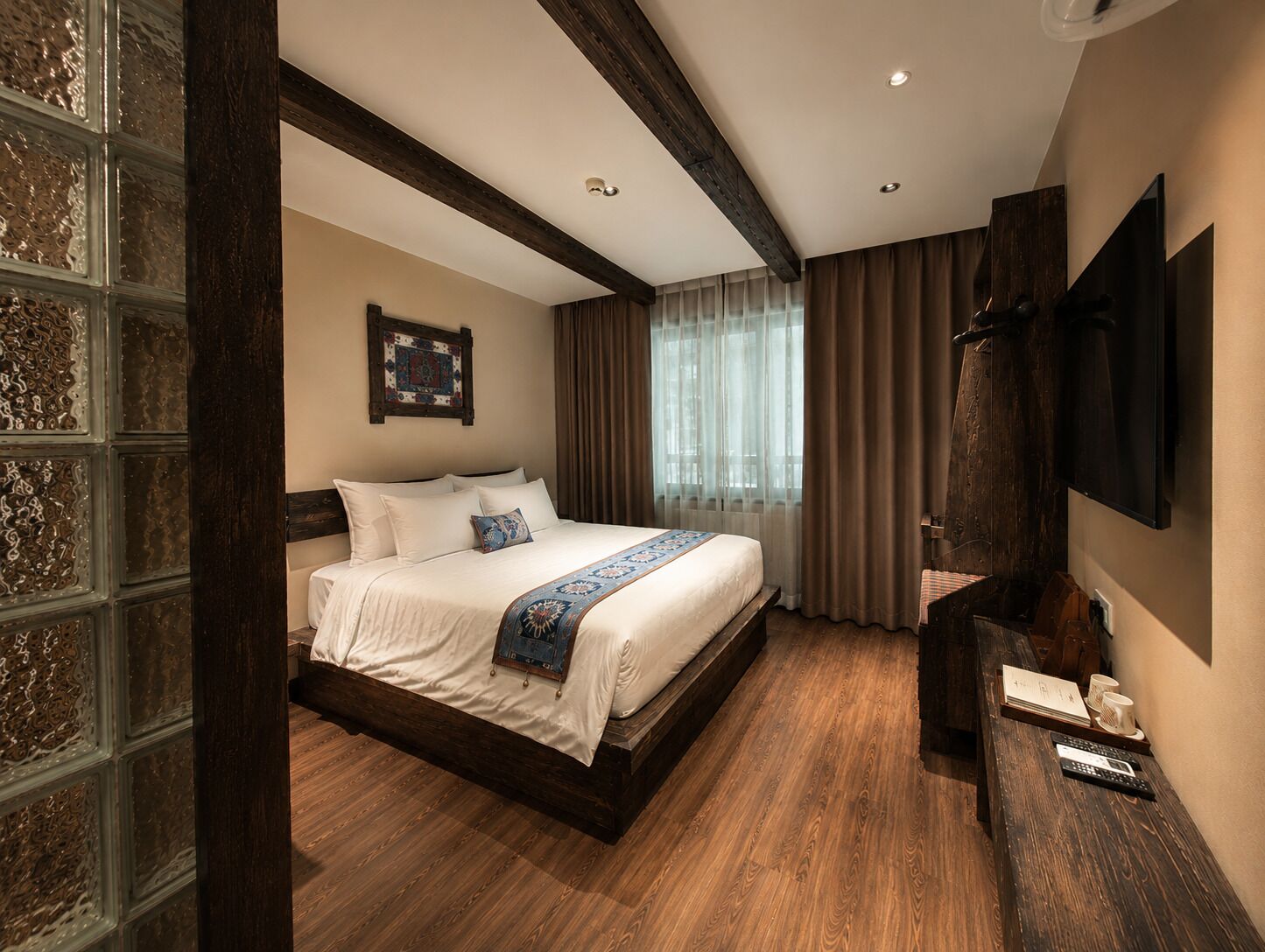 Deluxe Double Room | Desk, blackout curtains, soundproofing, free WiFi