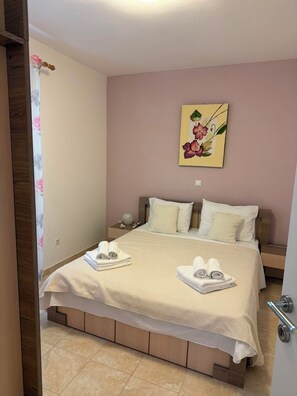 Room - Vrbo Property (Rab)