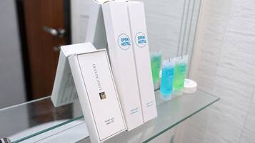 Chambre Double | Ăquipements de salle de bain
