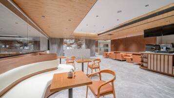Standard Single Room | Dining