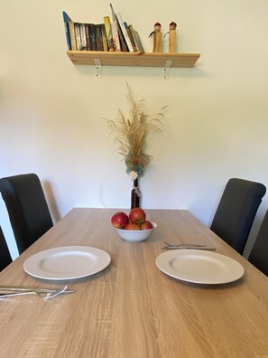 Dining - Vrbo Property (Villingen-Schwenningen)
