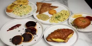 Desayuno continental incluido todos los días 