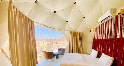 LAVRA lUXURY CAMP