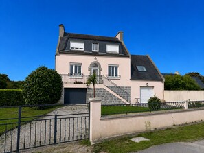 Exterior - Vrbo Property (Plouguerneau)