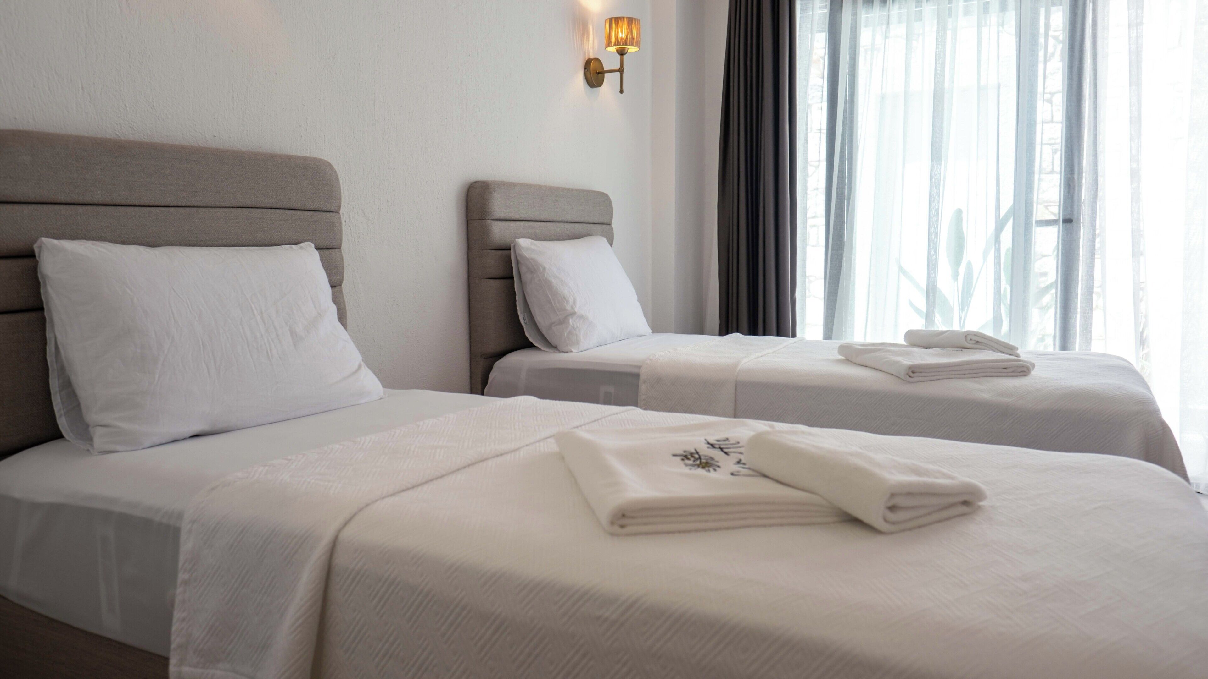 Standard-Zweibettzimmer | Hochwertige Bettwaren, kostenlose Minibar, kostenloses WLAN, Bettwäsche