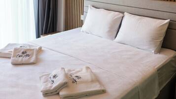 Premium-sengetøj, gratis minibar, gratis Wi-Fi, sengetøj