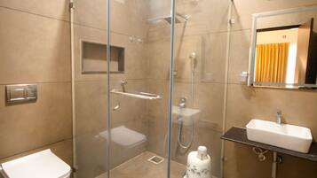 Shower, towels, soap, shampoo