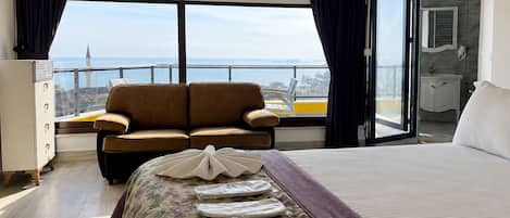 Superior-Doppelzimmer, Meerblick | Hochwertige Bettwaren, Minibar, kostenloses WLAN, Bettwäsche