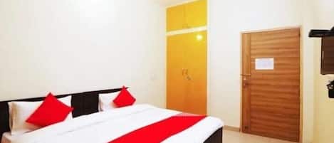 Deluxe Double Room, Balcony, Mountain View