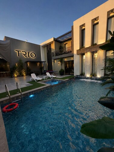 Trio Chalet 2