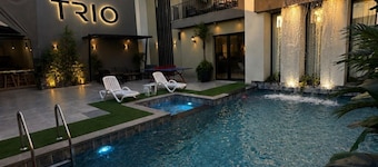 Trio Chalet 2
