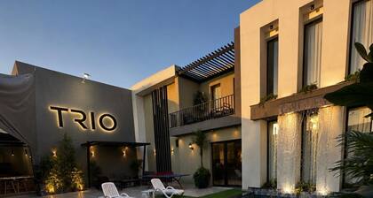 Trio Chalet 2