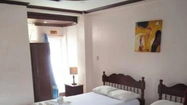 Quarto casal ou duplo conforto | Escrivaninha, espaço de trabalho para notebook, Wi-Fi de cortesia