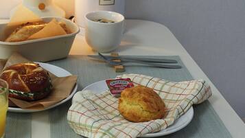 Breakfast meal