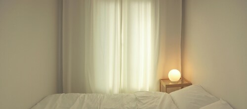 Experience Seoul in a quiet area, just 4 minutes from Dapsimni Station.