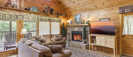 Cabin, 2 Bedrooms | Living area | Smart TV