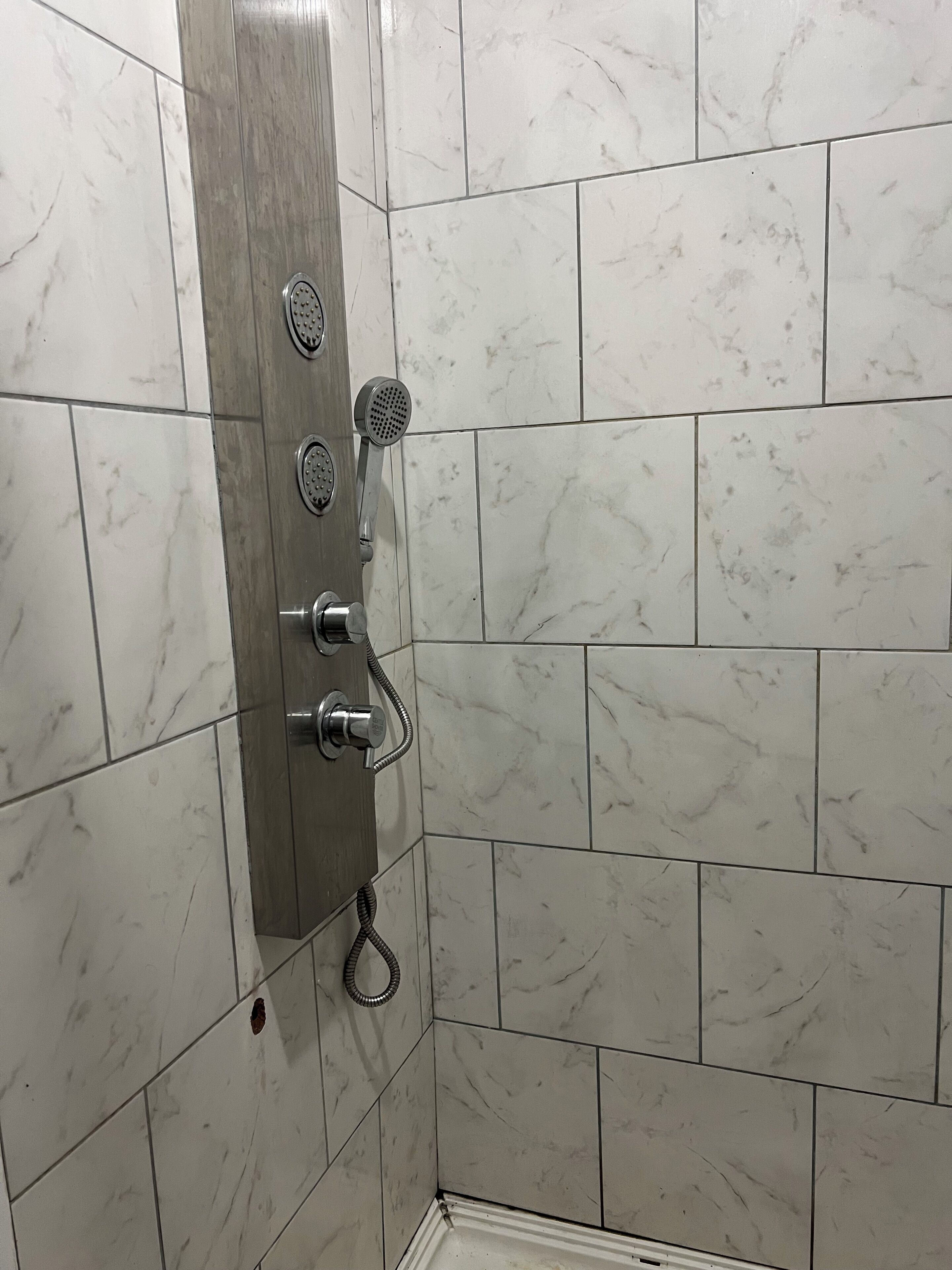 Handdoeken, toiletpapier