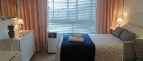 Studio, Accessible