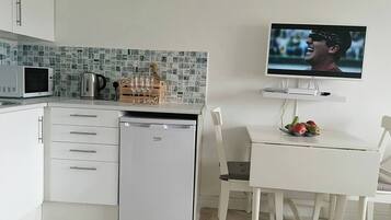 Studio, Accessible | Interior