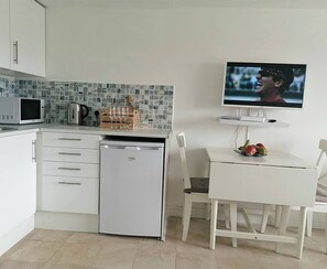 Studio, Accessible | Interior - Charming Studio Apartment With Pool Access in Central Gibraltar (Gibraltar)