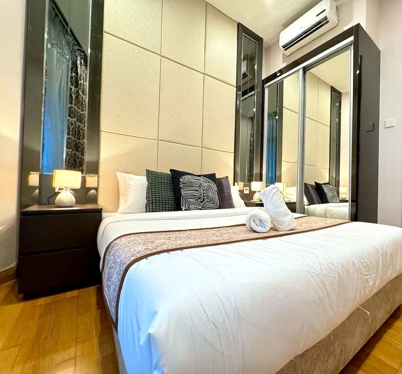 Superior Apartment | Iron/ironing board, free WiFi