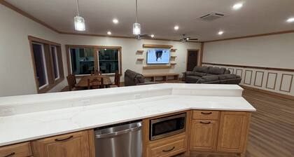 Mountain Top Sunsets on 12 secluded acres! Brand new house finished in 2026