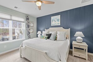 Iron/ironing board, WiFi, bed sheets - Beautiful Ocean view 3 bedroom plus loft townhome Villa pets welcome (Ocean View)