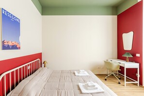 Room - Vrbo Property (Lecco)