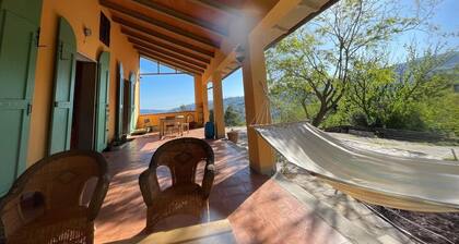 Podere Saliccioni, Holiday in the hills between art cities and nature.