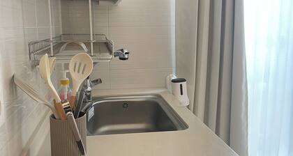 Tiny room for solo travellers