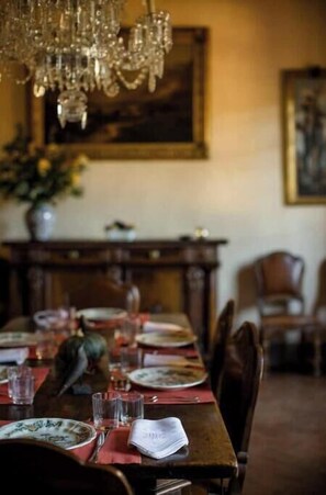 Dining - Villa di Volmiano
Ancient villa surrounded by nature, near Florence – Tuscany (Toscana)