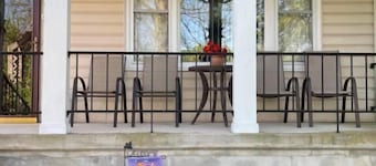 Hillcrest Bed and Breakfast