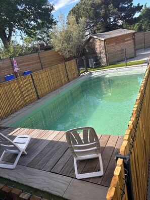 Pool - Vrbo Property (Pornic)