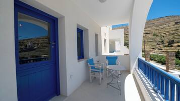 Family Suite Sea View | Terrace/patio