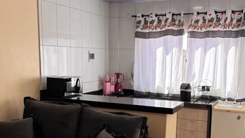 Departamento estándar, 1 cama matrimonial y sofá cama, para no fumadores, aire acondicionado | Interior