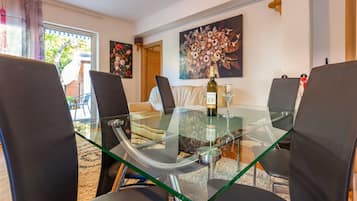 Apartment (Apartment Dario With Terrace And BBQ) | Dining room