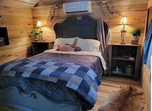 Country Sunshine Cabins