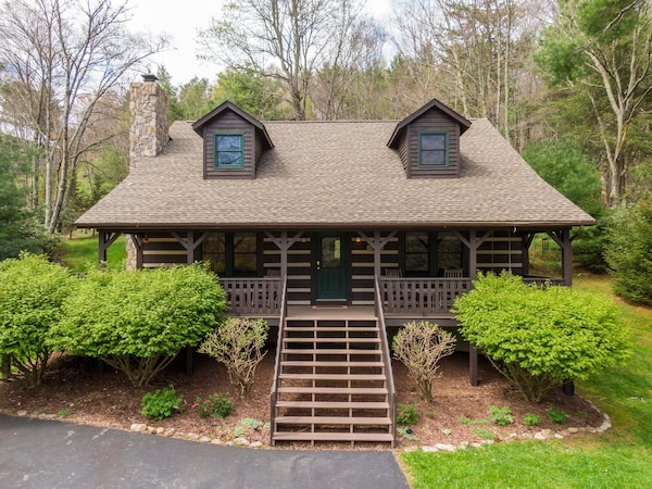 Hemlock Hideaway - Boone, NC